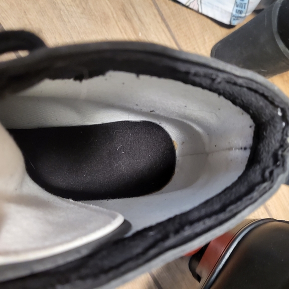 Roller Skates - Picture 5 of 5